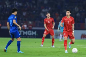 Khám Phá Chiến Thuật Đá Thòng Trung Vệ Và Ảnh Hưởng Trong Bóng Đá Hiện Đại